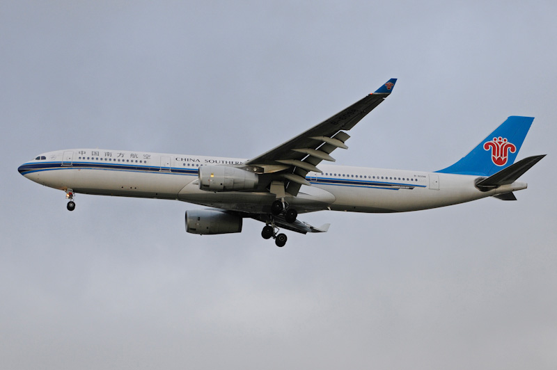B-6098 A330-343E China Southern - Perth